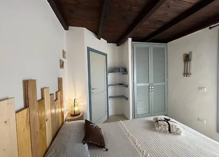 Casa de Férias Con Vista Mozzafiato Porto San Paolo (Sardinia)
